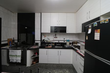 Apartamento à venda com 110m², 3 quartos e 2 vagasCozinha