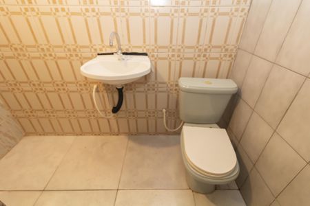 Banheiro de casa para alugar com 1 quarto, 80m² em Vila Carolina, São Paulo