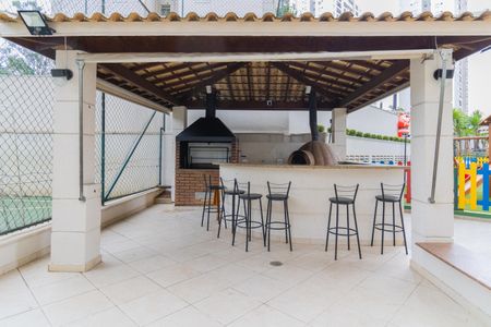 Apartamento à venda com 64m², 2 quartos e 1 vagaÁrea comum