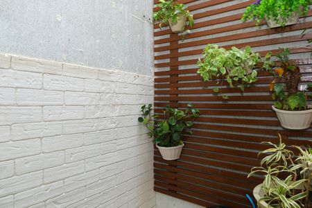 Casa de condomínio à venda com 80m², 2 quartos e 1 vagaJardim suspenso