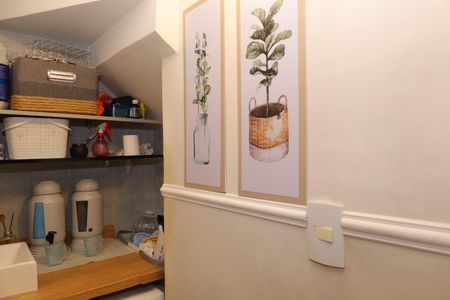 Casa de condomínio à venda com 80m², 2 quartos e 1 vagaÁrea de Serviço