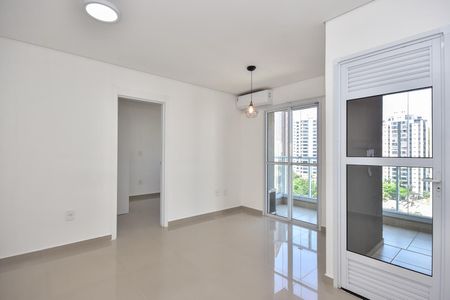 Sala de apartamento à venda com 1 quarto, 38m² em Vila Andrade, São Paulo