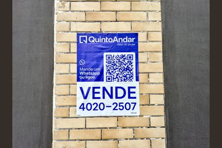Casa para alugar com 170m², 3 quartos e 4 vagasFachada - Plaquinha