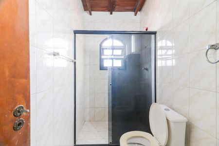 Casa para alugar com 170m², 3 quartos e 4 vagasBanheiro Suíte 2