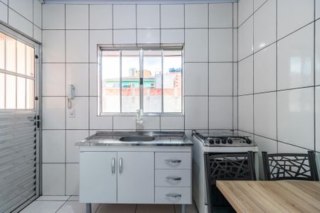 Sala / Cozinha de kitnet/studio para alugar com 1 quarto, 37m² em Jardim Graziela, Barueri