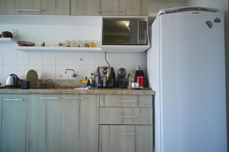 Apartamento à venda com 64m², 2 quartos e 1 vagaCozinha