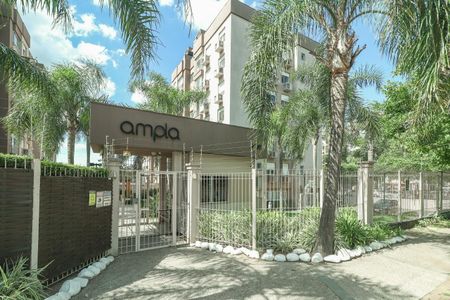 Apartamento à venda com 64m², 2 quartos e 1 vaga Apartamento à venda com 64m², 2 quartos e 1 vagaFachada e Portaria