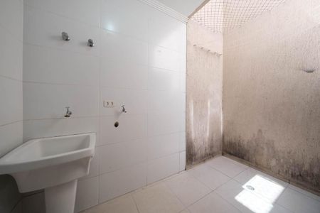 Casa de condomínio à venda com 83m², 2 quartos e 2 vagasÁrea de Serviço