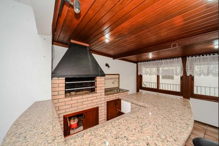 Apartamento à venda com 245m², 3 quartos e 2 vagas Apartamento à venda com 245m², 3 quartos e 2 vagasEspaço Gourmet