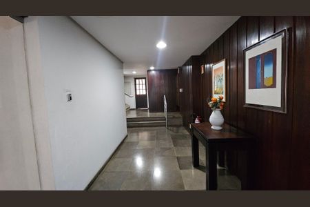 Apartamento à venda com 245m², 3 quartos e 2 vagas Apartamento à venda com 245m², 3 quartos e 2 vagasÁrea comum
