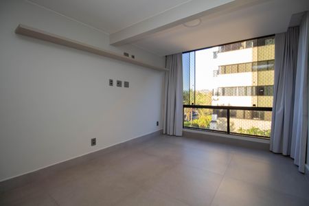 Apartamento para alugar com 165m², 3 quartos e 1 vaga Apartamento para alugar com 165m², 3 quartos e 1 vagaQuarto 1