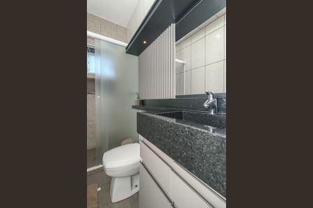 Casa à venda com 150m², 4 quartos e 1 vagaBanheiro