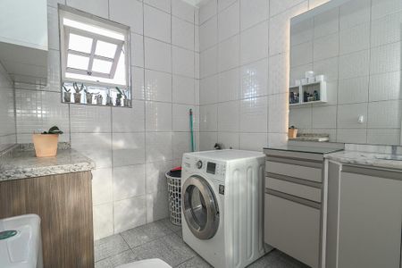 Casa à venda com 150m², 4 quartos e 1 vagaBanheiro da Suíte 1