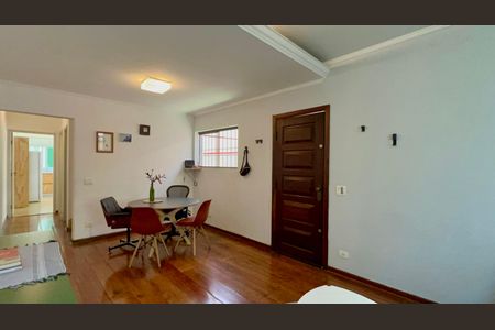 Casa à venda com 128m², 2 quartos e 1 vagaSala