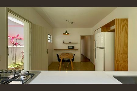 Casa à venda com 128m², 2 quartos e 1 vagaCozinha