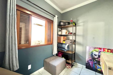 Casa à venda com 80m², 3 quartos e 3 vagas Casa à venda com 80m², 3 quartos e 3 vagasQuarto 2