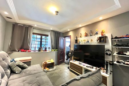 Casa à venda com 80m², 3 quartos e 3 vagas Casa à venda com 80m², 3 quartos e 3 vagasSala