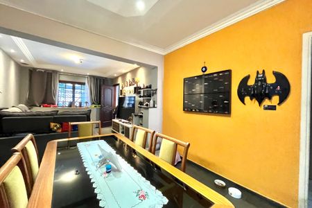 Casa à venda com 80m², 3 quartos e 3 vagas Casa à venda com 80m², 3 quartos e 3 vagasSala de Jantar