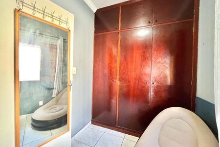 Casa à venda com 80m², 3 quartos e 3 vagas Casa à venda com 80m², 3 quartos e 3 vagasQuarto 2