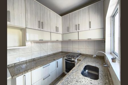 Apartamento à venda com 72m², 2 quartos e sem vagaCozinha
