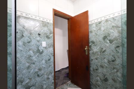 Casa à venda com 175m², 3 quartos e 3 vagasBanheiro da Suíte