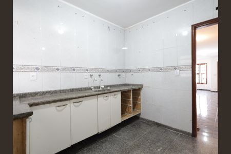 Casa à venda com 175m², 3 quartos e 3 vagasCozinha