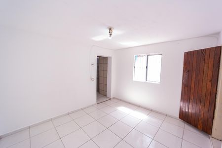 Sala de casa para alugar com 2 quartos, 50m² em Jardim Danfer, São Paulo