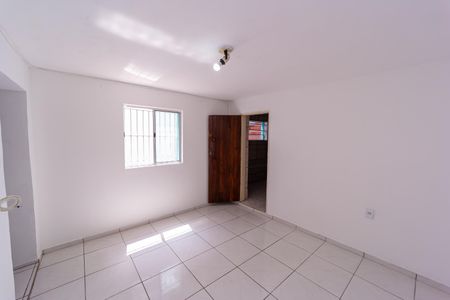 Sala de casa para alugar com 2 quartos, 50m² em Jardim Danfer, São Paulo