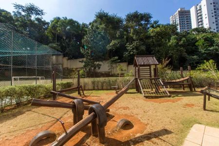 Apartamento à venda com 87m², 3 quartos e 2 vagasÁrea comum - Playground