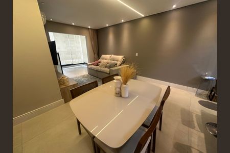 Apartamento à venda com 87m², 3 quartos e 2 vagasSala
