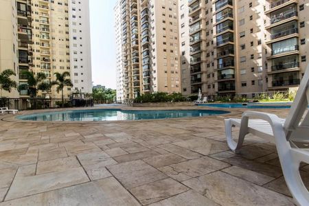 Apartamento à venda com 87m², 3 quartos e 2 vagasÁrea comum - Piscina