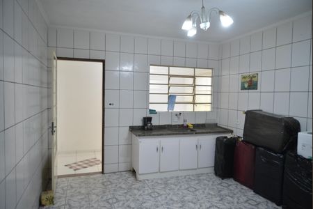 Casa à venda com 182m², 3 quartos e 2 vagasCozinha
