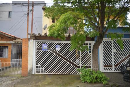 Casa à venda com 182m², 3 quartos e 2 vagasFachada