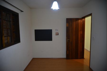 Casa à venda com 182m², 3 quartos e 2 vagasQuarto 2