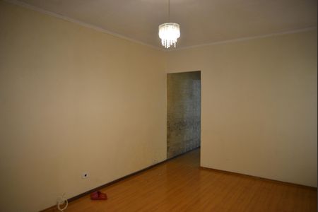 Casa à venda com 182m², 3 quartos e 2 vagasSala