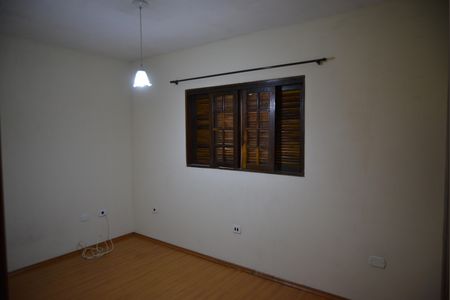 Casa à venda com 182m², 3 quartos e 2 vagasQuarto 2