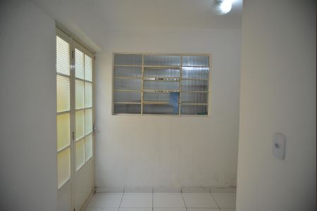 Casa à venda com 182m², 3 quartos e 2 vagasÁrea de Serviço