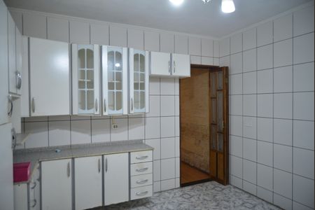 Casa à venda com 182m², 3 quartos e 2 vagasCozinha
