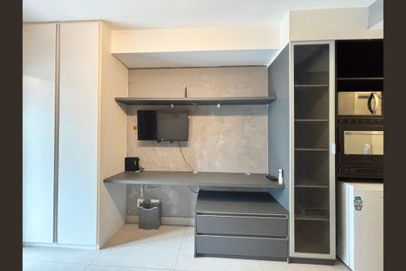 Studio de kitnet/studio para alugar com 1 quarto, 31m² em Indianópolis, São Paulo