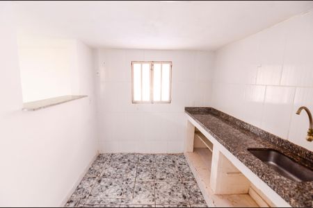 Cozinha de apartamento para alugar com 1 quarto, 33m² em São Cristóvão, Rio de Janeiro