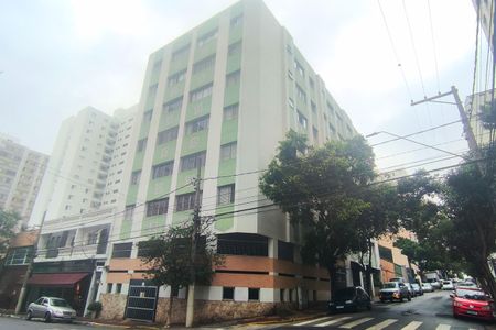 Apartamento para alugar com 57m², 1 quarto e 1 vaga Apartamento para alugar com 57m², 1 quarto e 1 vagaFachada