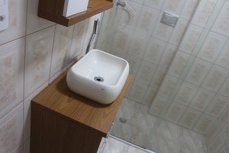 Banheiro Social de apartamento para alugar com 1 quarto, 57m² em Santo Antônio, São Caetano do Sul