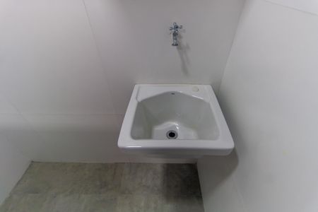 Apartamento para alugar com 57m², 2 quartos e sem vaga Apartamento para alugar com 57m², 2 quartos e sem vagaÁrea de Serviço