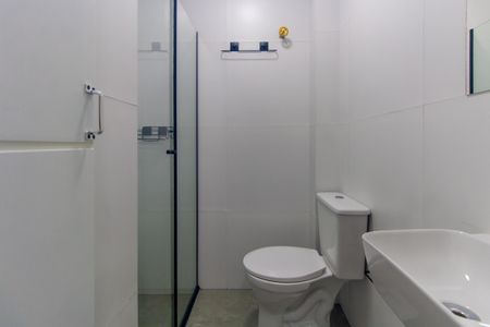 Apartamento para alugar com 57m², 2 quartos e sem vaga Apartamento para alugar com 57m², 2 quartos e sem vagaBanheiro
