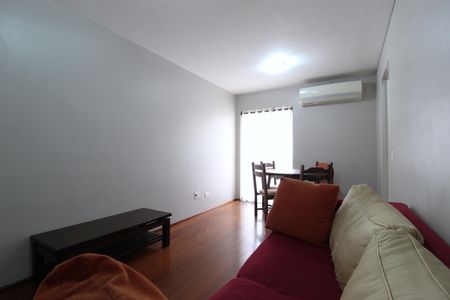 Sala de apartamento para alugar com 2 quartos, 60m² em Itaim Bibi, São Paulo