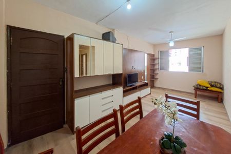 Sala de apartamento para alugar com 2 quartos, 67m² em Vila Tupi, Praia Grande