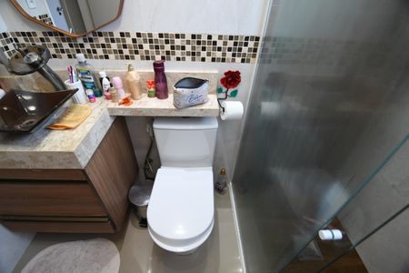 Apartamento à venda com 75m², 2 quartos e 1 vagaBanheiro Social