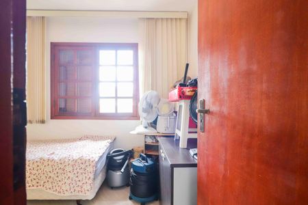 Casa à venda com 226m², 3 quartos e 5 vagas Casa à venda com 226m², 3 quartos e 5 vagasQuarto 2