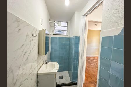 Apartamento para alugar com 55m², 2 quartos e sem vaga Apartamento para alugar com 55m², 2 quartos e sem vagaBanheiro