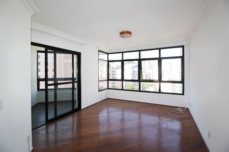 Apartamento à venda com 140m², 3 quartos e 3 vagasSala